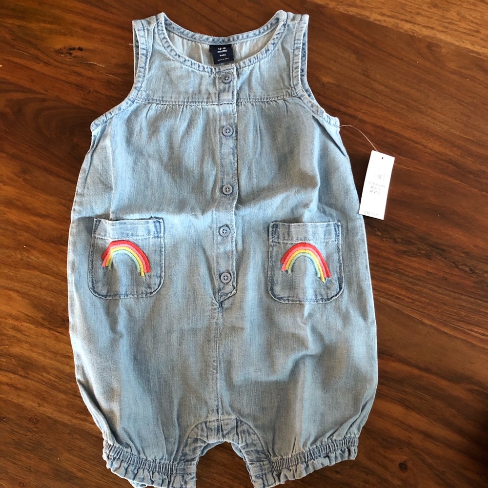 NWT Baby Gap romper
